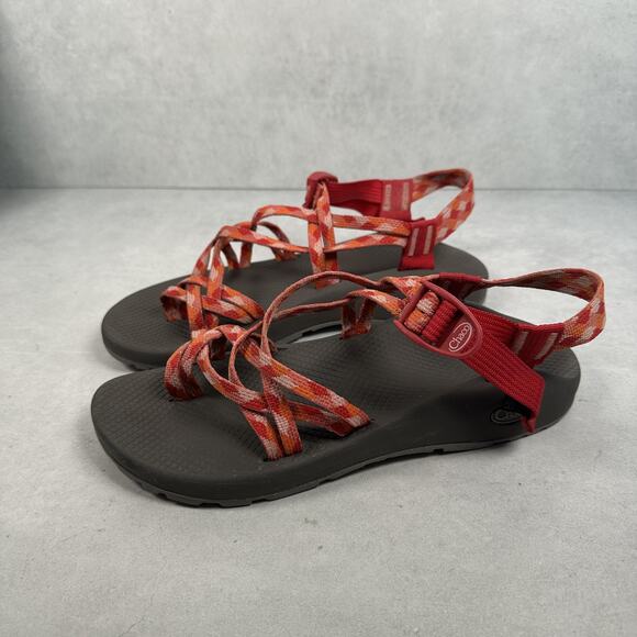 Chaco Sandals Womens Size 11 Red Orange Strappy Toe Loop Hiking Water Sport - Picture 4 of 8